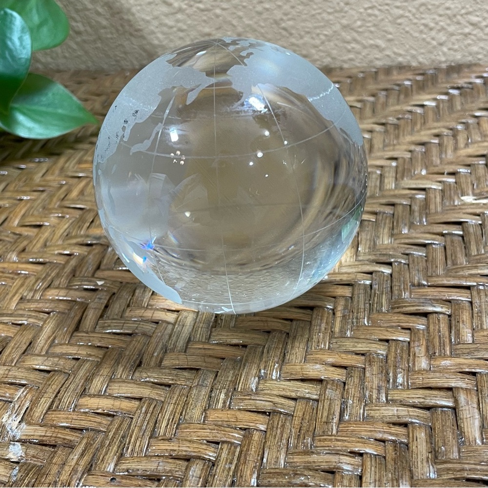 Vintage Glass World Globe Paper Weight Signed - Picture 3 of 9